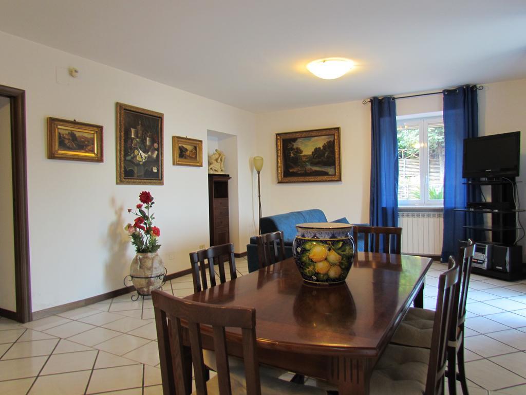 Casa De Angelis
